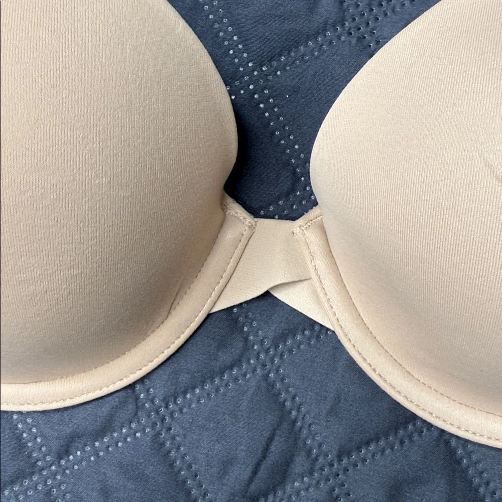 NWT Calvin Klien Lightly Lined Full Coverage Underwire Bralette - Picture 4 of 4